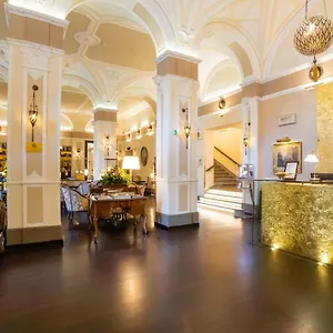Bernini Palace Флоренция